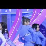 트와이스 <b>의상</b> ㅈㄴ짧아
