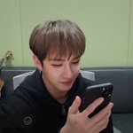 [스키즈] 오늘 <b>찬이</b> 너무 잘생겼다...