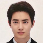 김준면은 <b>여권</b> 펼치면 이런 사진 있겠지?