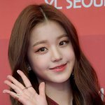 장원영 이 헤메