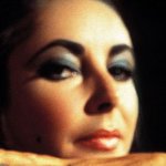 보석을 엄청 좋아한 헐리웃 배우의 보석들