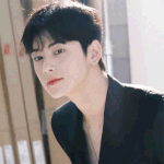 <b>주접</b>에 한껏 힘 들어가는 아이돌