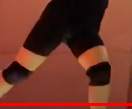 [댓글부탁해] 춤출때 무릎에 끼우는거