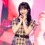 [댓글부탁해] 4세대 여<b>돌중</b> 누가제일 이쁜거같아?