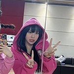 <b>채영</b> 흑발