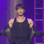 [BTOB] 이민혁 어깨 <b>미침</b>