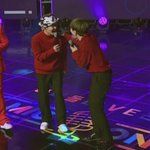 [BTOB] <b>모던</b> 둘이 웃겨죽을때 있잖아