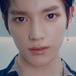 [이태용] 3년만에 돌아온 <b>입술</b>피어싱