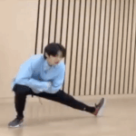 성훈의 다리는 매우 길다...<b>와우</b>