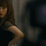 학교에서는 왕따지만 <b>SNS</b>에서는 화려한 스타