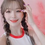 [댓글부탁해] 이런 메이크업 실제로 <b>히고</b> 다니면 개진할 거 같음?