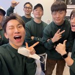 [모두드루와] 10년차 아이돌이 서로 손을 잡고 하는 말