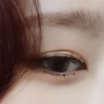 채령 <b>쌍테</b> 붙여?