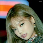 제니 <b>JENNIE</b>