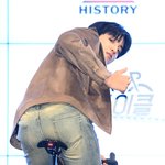 [펜타곤] 우석이 그 많은 <b>포즈</b>중