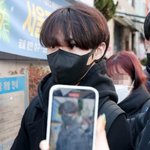[모두드루와] 어떤팬이 트레저 <b>도영</b> 사진 찍음