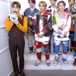 뮤뱅은 인터뷰 <b>단상</b>이 있어서 다행인거 같아