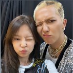 [블랙핑크] 실시간 송민호 <b>솔콘</b> 관람 완료한 제니