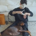 [방탄소년단] 아빠가 <b>양치</b> 시켜주는거 기다리면서