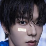 [NCT칠프] 각 유닛별로 글자랑 빨간줄 <b>둘</b> <b>다</b> 있는 멤버가 있네