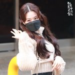 장원영 <b>허리</b>봄?