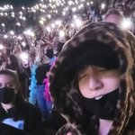 [방탄소년단] 전정국 마스크에 <b>앞니</b> 걸린 거 봄?