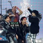 빅히트식 방탄×<b>콜</b><b>플</b> 사진 뜸