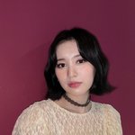 [모두드루와] <b>흑발</b> 칼<b>단발</b>에 쿨톤 핑크 배경 너무 찰떡인 위키미키...