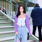 제니 <b>JENNIE</b>