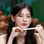 사진으로도 느껴지는 미인의 <b>위엄</b>