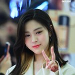 팬심 요동치게 만드는 <b>새침</b> 모먼트