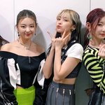 있지 <b>리아</b> 살찌니까 보기좋음 류진은..