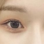 얘두라 나 눈 약간 윈터 닮지 않아써…?