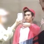 [더보이즈] 이거봐 콥이 <b>셀카</b>찍는척하는거ㅋㅋ케