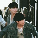 정국이랑 <b>뷔</b> 이사진