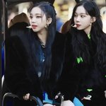 [댓글부탁해] 윈터 못 나온 사진으로 까는거 <b>애잔</b>해