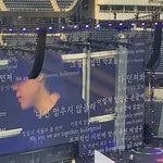 [군대] <b>지민이</b> 머리 좀 정리했는데?