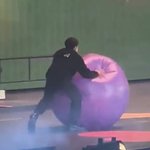 전정국 <b>한입</b>튀 하실분?