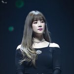 예술작품도 <b>흉내</b> 낼 수 없는 고고함