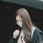 아이브 막내 <b>콧대</b> 미쳐써
