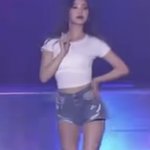 내가 본 <b>아이돌</b> <b>몸매</b>중에 이게 진짜 지리는듯