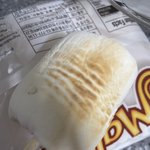 <b>마시멜로</b> 먹는중