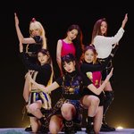 <b>엔딩포즈</b> 너무 장원영 솔로무대같지 않냐?