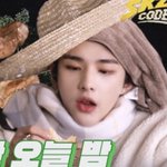 [스키즈] 이 <b>말랑</b>이랑 거래할 거 있나요?