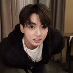 전정국 얼굴 무슨일이냐 방금전 <b>브이</b>앱