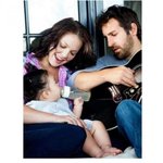 한국 아이를 입양한 헐리웃배우가 처음으로 한 일