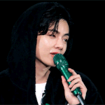 <b>김뷔</b> 오늘 울었는데