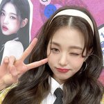 장원영 <b>렌즈</b>끼니까 얼굴확다르다