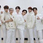 [펜타곤] 이 날 코디 진짜 이쁘다