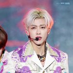 [NCT드림] 와 나 목걸이 이런건지 1년 지나고 지금 <b>처음</b> 알았어